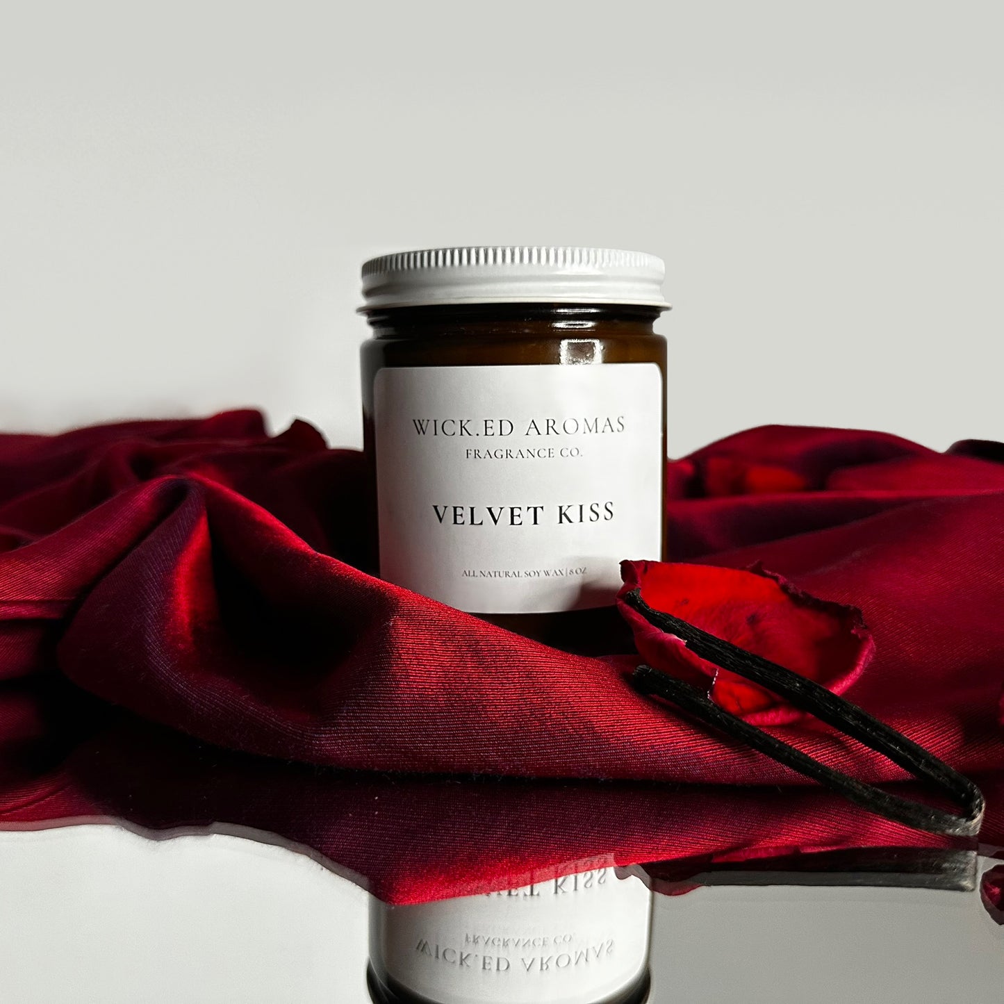 Velvet Kiss - Wick.ed Aromas